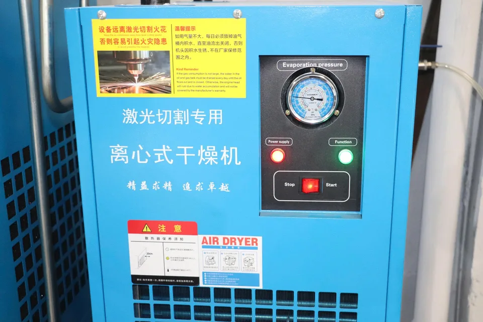 Máy nén khí 22KW-16BAR · góc chụp chi tiết 01 · môi chất không khí