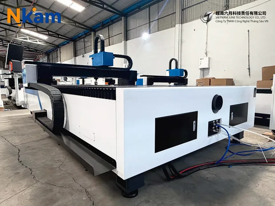 Máy cắt laser fiber 3015-3000W — chi tiết máy (ảnh 12)