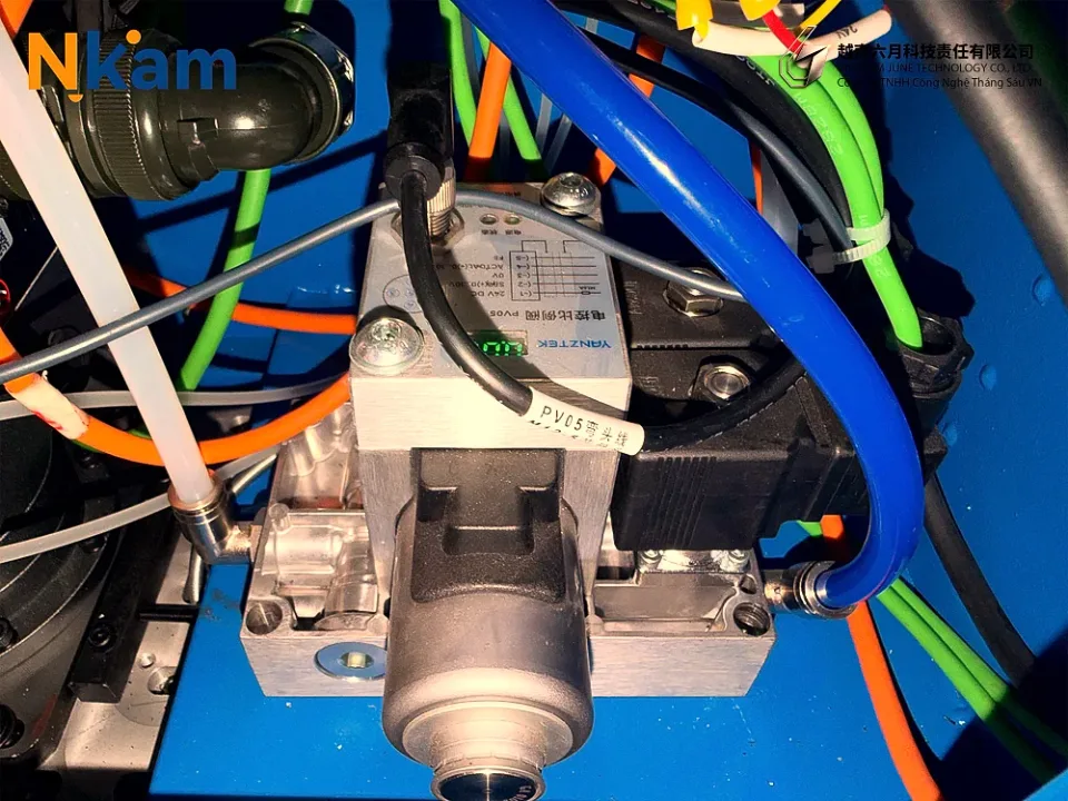 Máy cắt laser fiber 3015-3000W — chi tiết máy (ảnh 14)