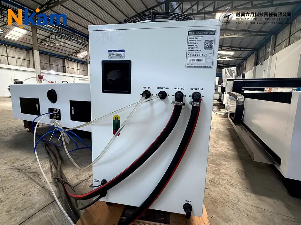 Máy cắt laser fiber 3015-3000W — chi tiết máy (ảnh 16)