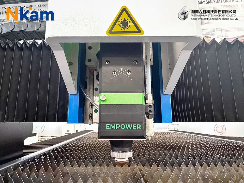 Máy cắt laser fiber 3015-3000W — chi tiết máy (ảnh 19)