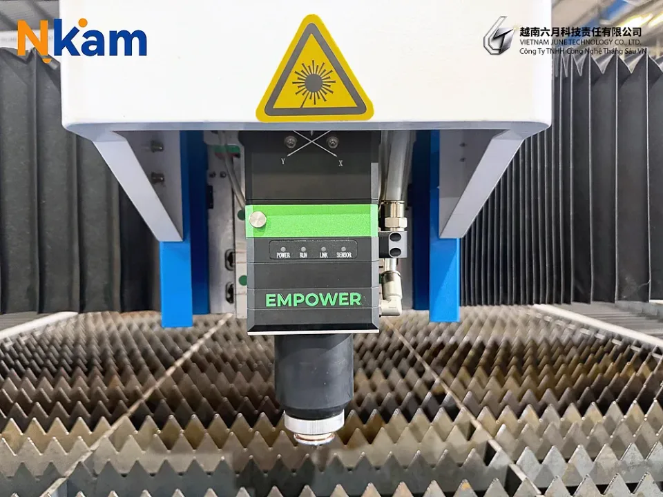 Máy cắt laser fiber 3015-6000W — chi tiết máy (ảnh 37)