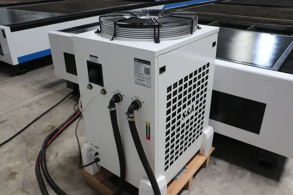 파이버 레이저 절단기 6020-3000W — 장비 상세 (13번 이미지)