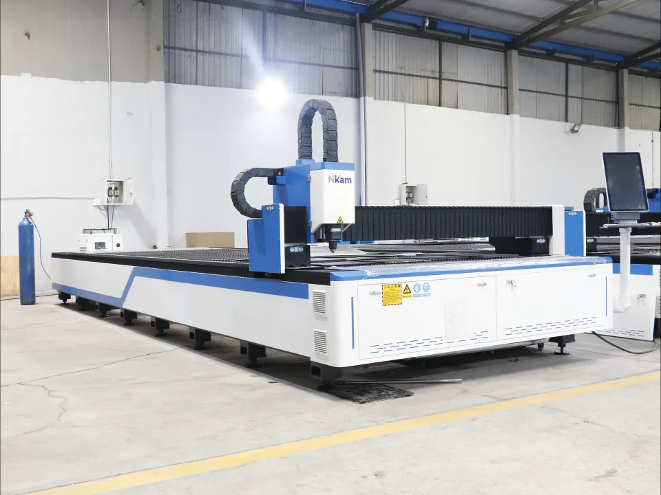 Máy cắt laser fiber 6025-12000W — chi tiết máy (ảnh 1)