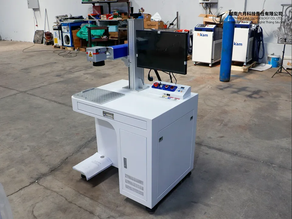 30W · Máy khắc laser