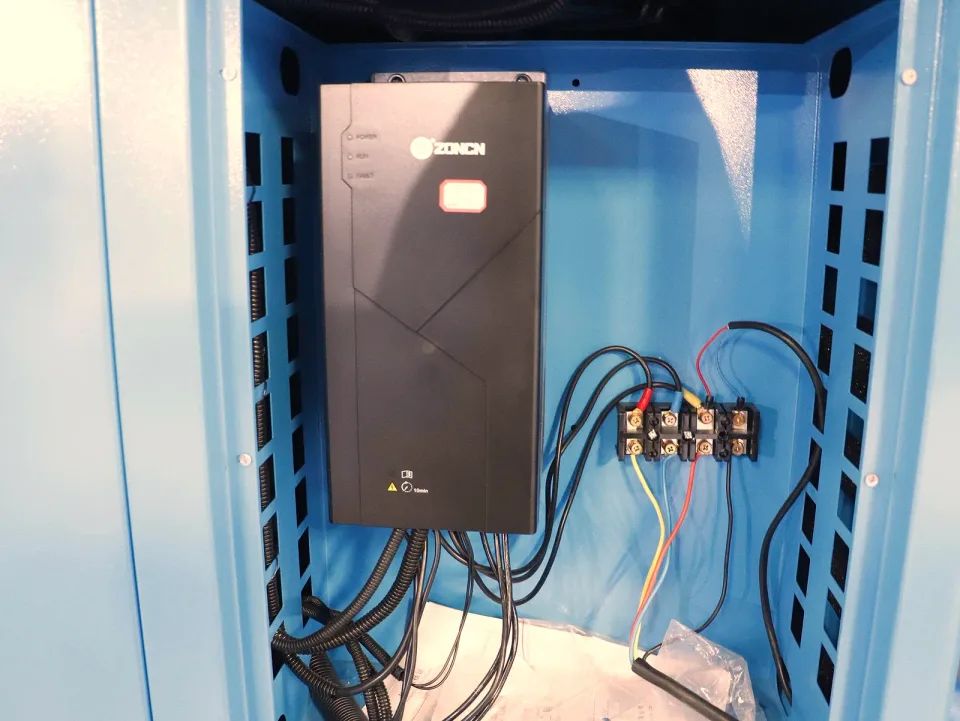 Máy nén khí 15KW-16BAR — chi tiết máy (ảnh 1)