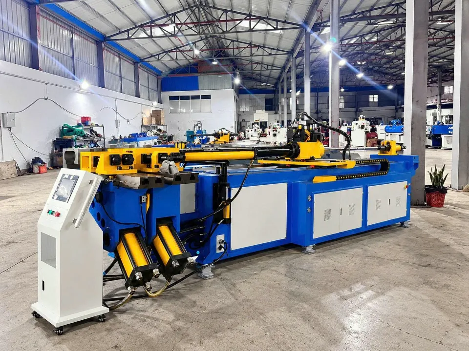 DW114CNC-2A-1S · Máy uốn ống