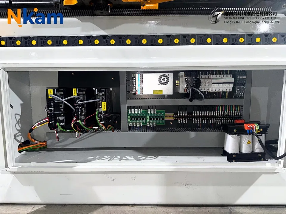 Máy uốn ống CNC DW38CNC-3A1S — chi tiết máy (ảnh 8)