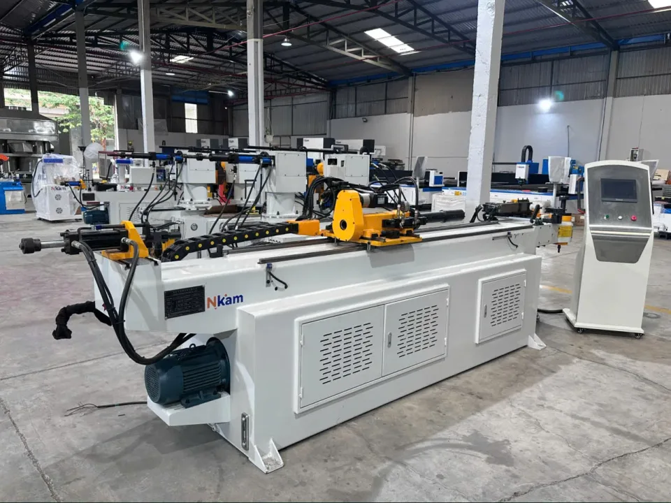 DW38CNC-3A1S · Máy uốn ống