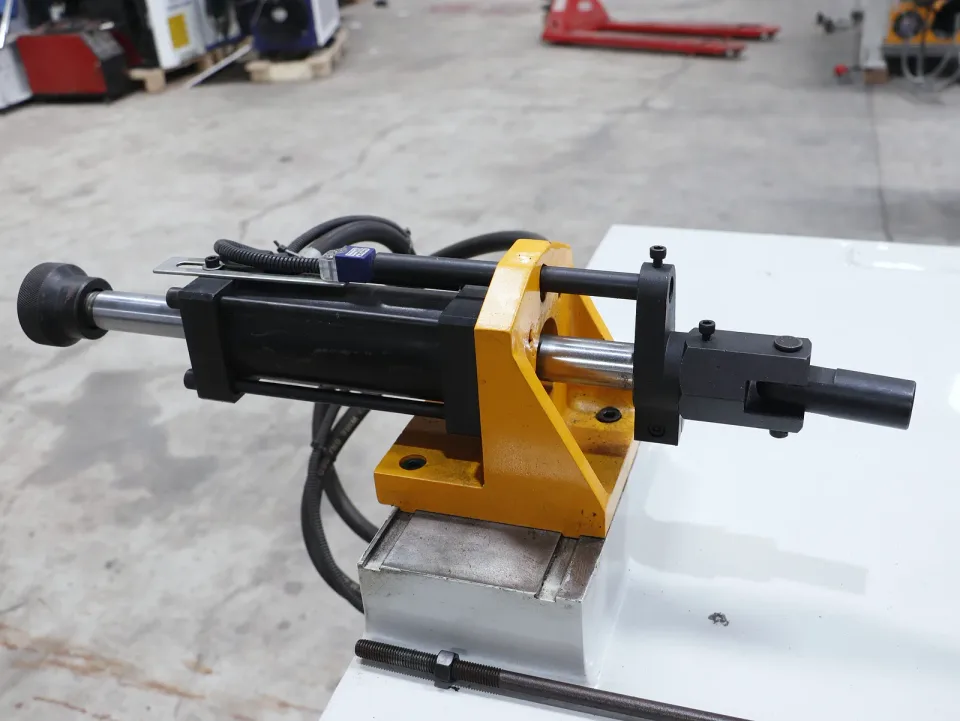 Máy uốn ống CNC DW50CNC4A2S — chi tiết máy (ảnh 21)