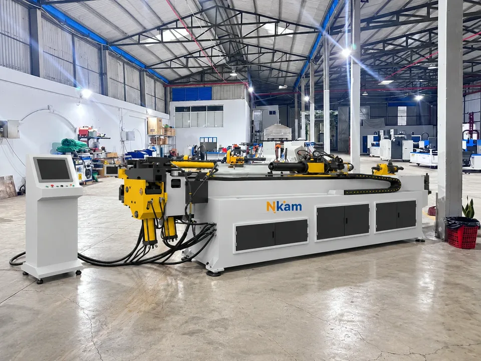 DW89CNC-2A1S · Máy uốn ống