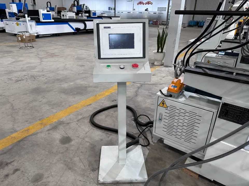 Máy uốn ống CNC SW50NC — chi tiết máy (ảnh 1)