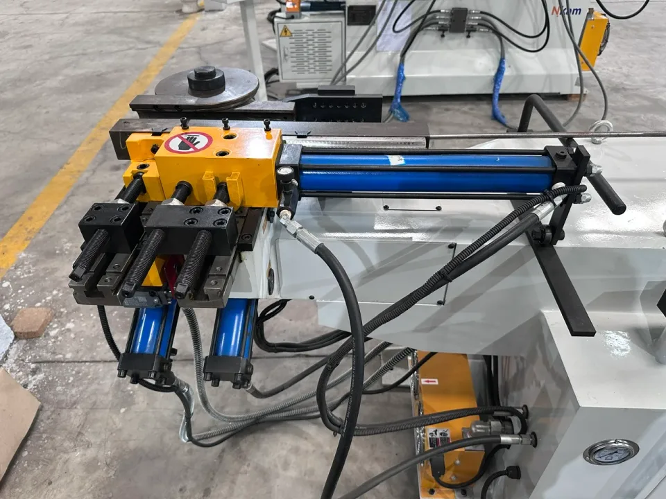 NC tube bender DW50NC — Tube bending head