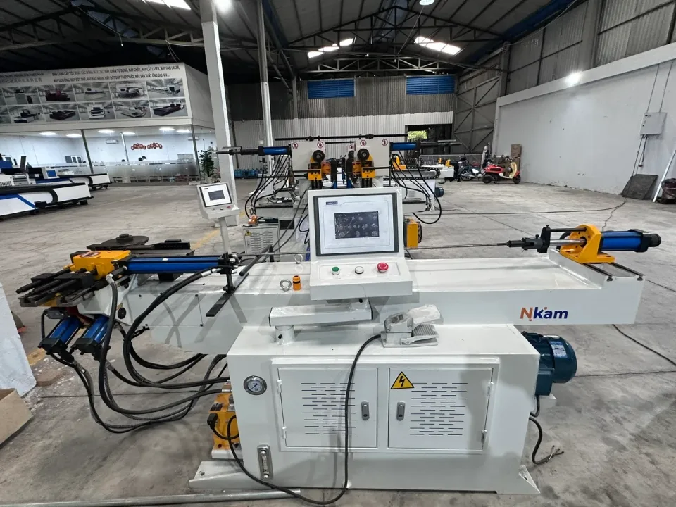 DW50NC · Máy uốn ống